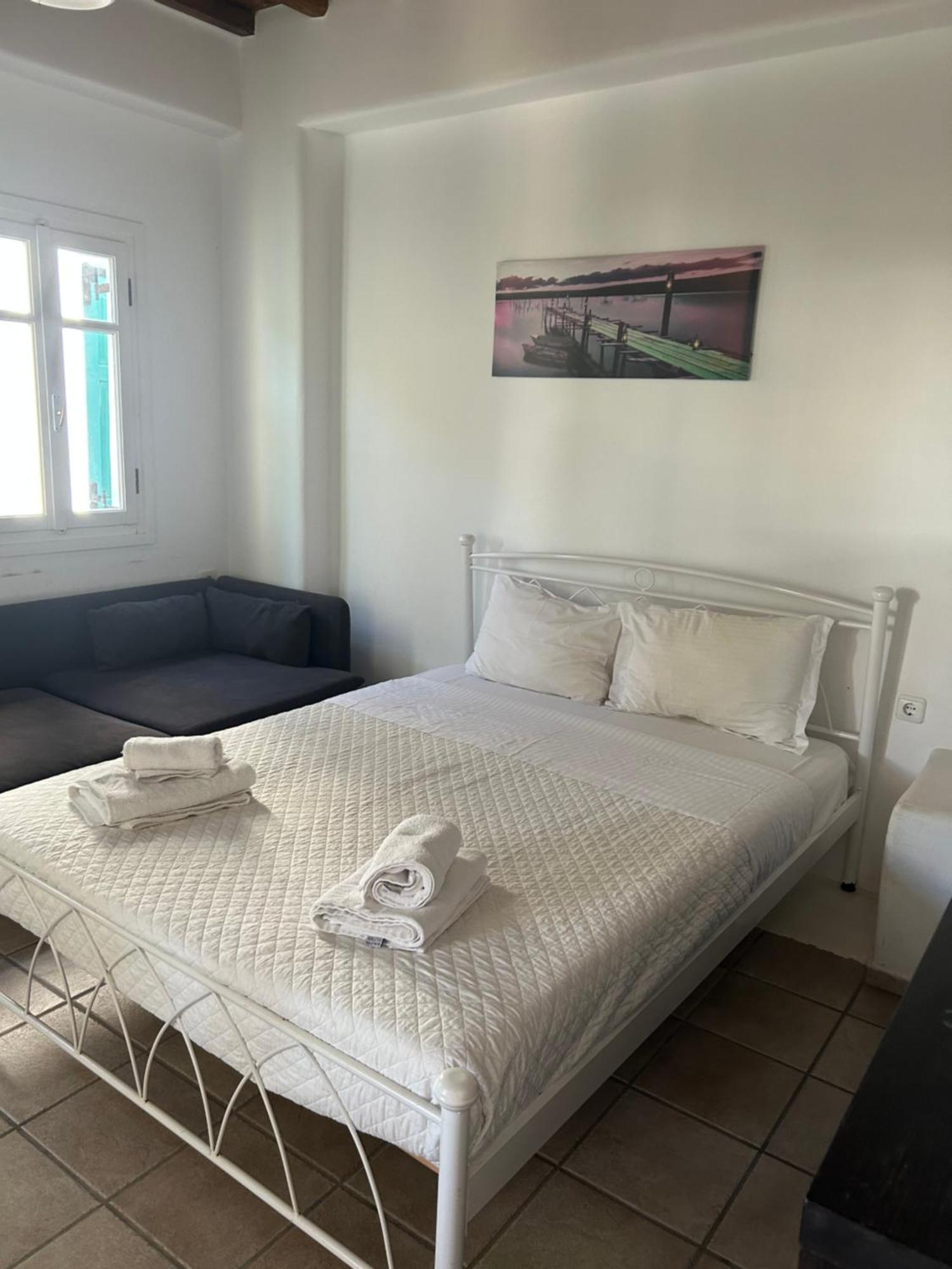 Вилла Luxury House With Swimming Pool In Орнос Экстерьер фото
